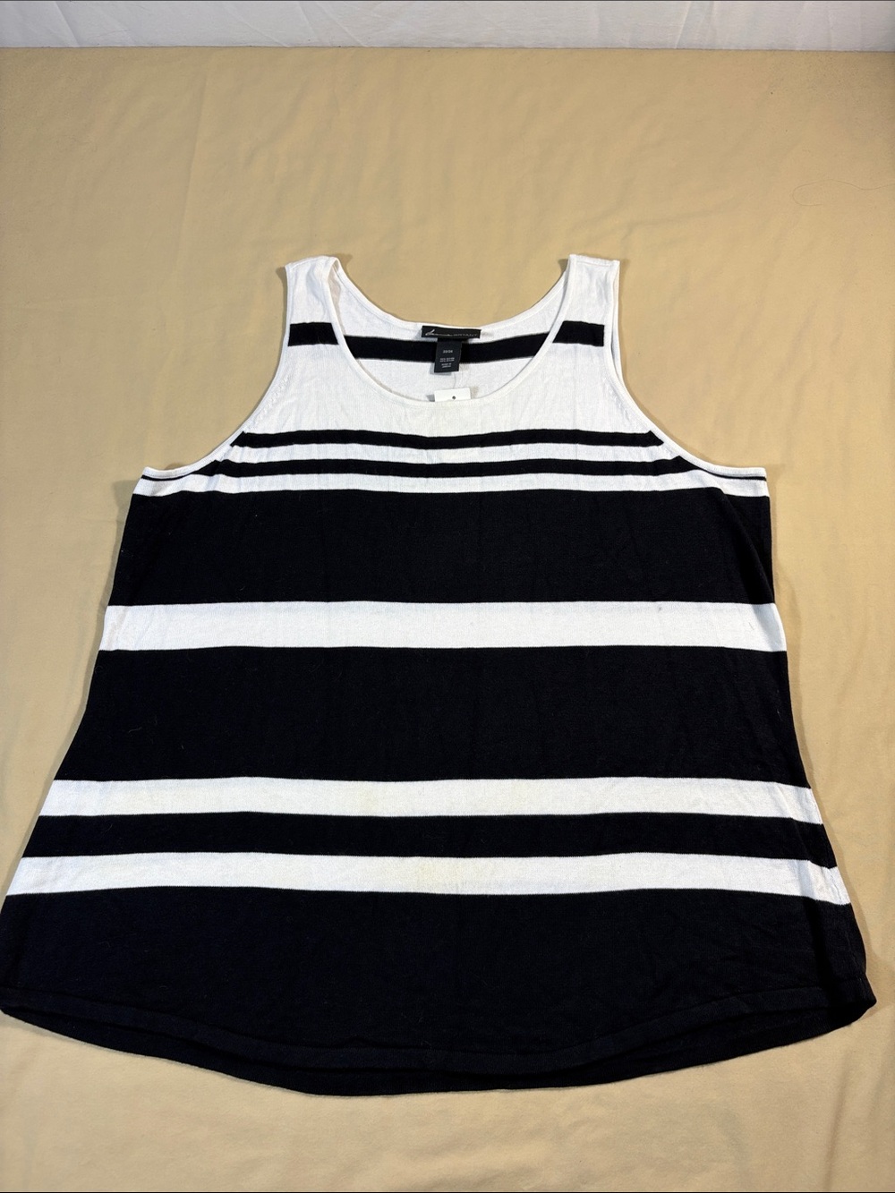 NWT Lane Bryant Women's Plus Size Striped Sweater Tank Top 22/24 1X